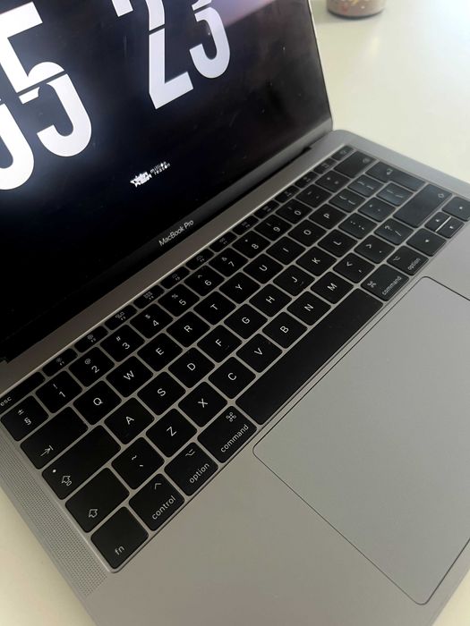 Macbook Pro, 13-inch, 2017, 8GB/128GB, i5 Retina, Bardzo dobra bateria