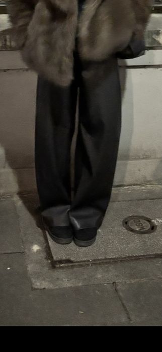 Spodnie materiałowe/skórzane