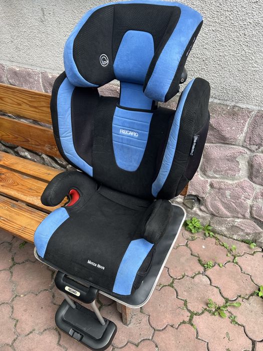 Автокрісло Recaro monza nova + підставка для ніг +захист для сидіння
