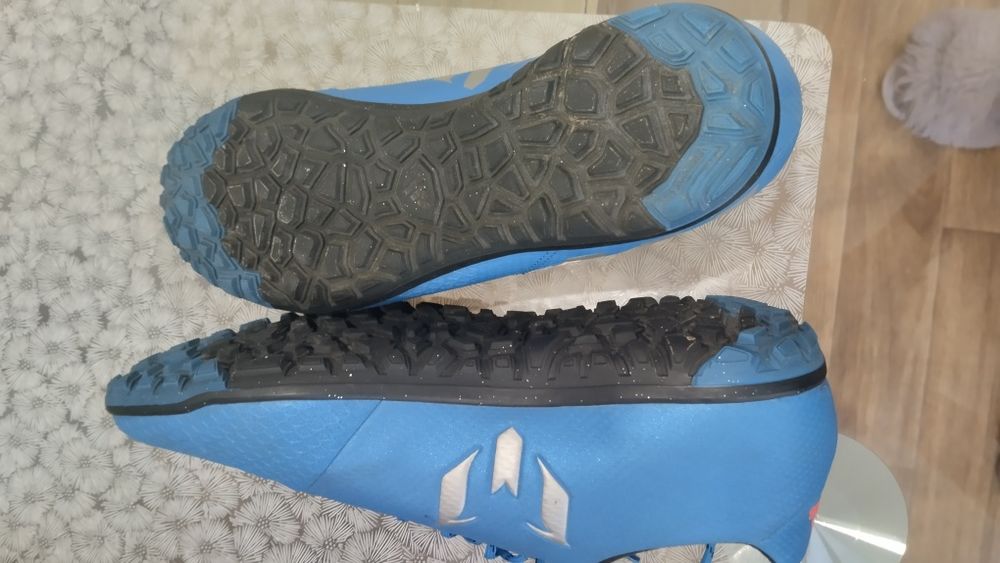 Сороконожки Adidas