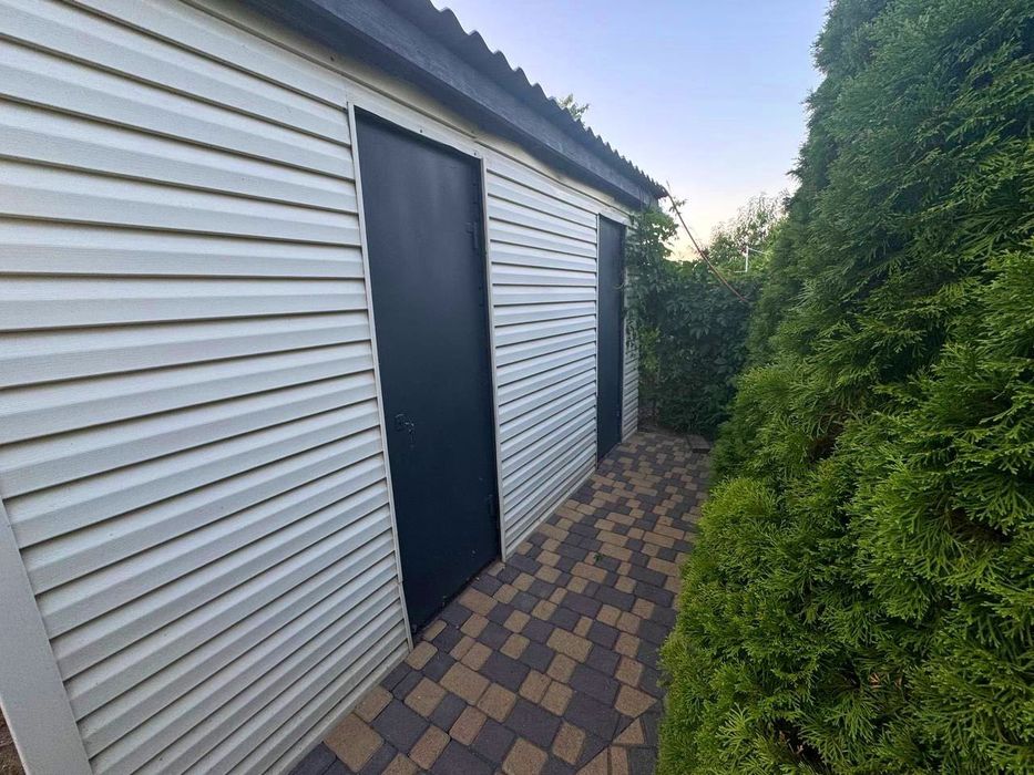 Продаж дачі ЄрмолаЇвка, свій берег річки