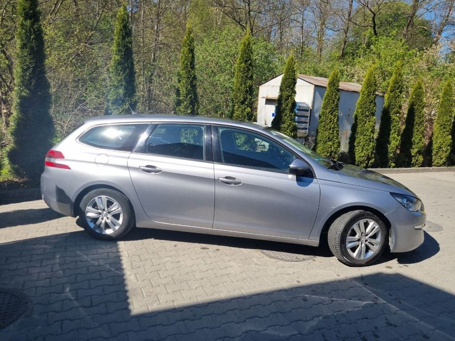 Продам peugeot 308 2015