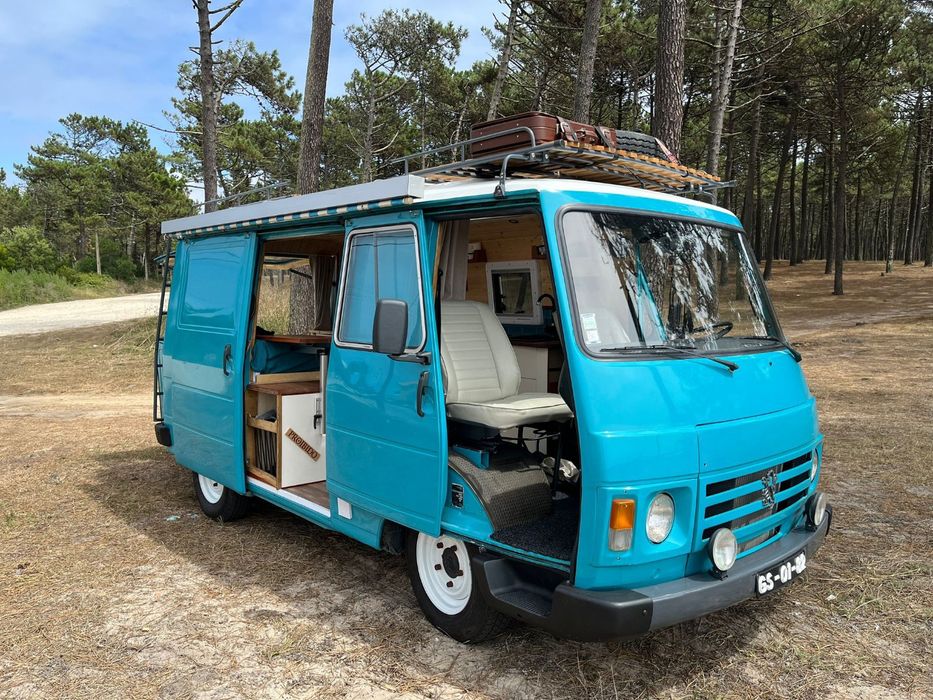 Autovivenda Peugeot J9 Clássica