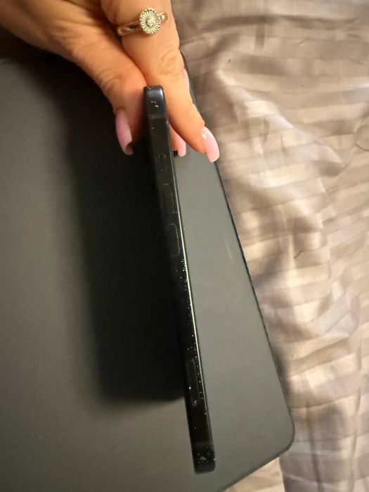 Apple Iphone 15 продам