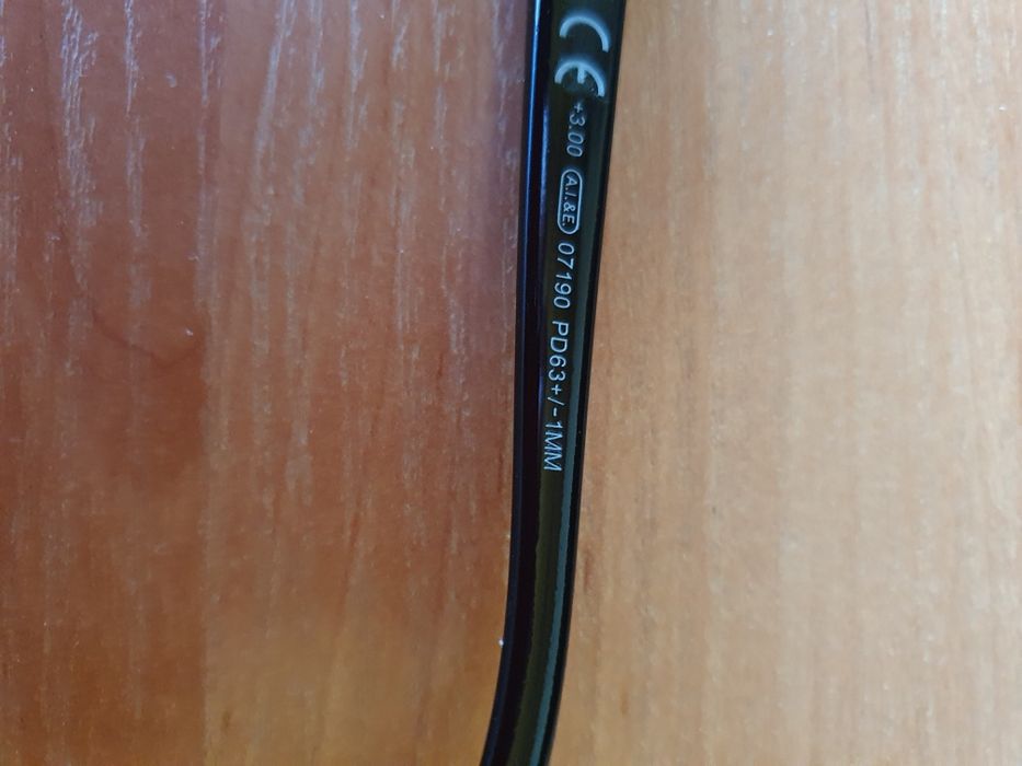 Sprzedam okulary.