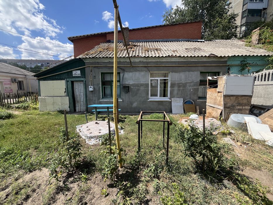 Срочно продам 3-к на землі в центрі під бізнес