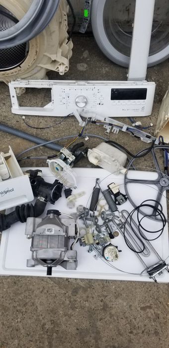 Разбор стиральной машины Whirlpool AWSX 63013 (на запчасти)