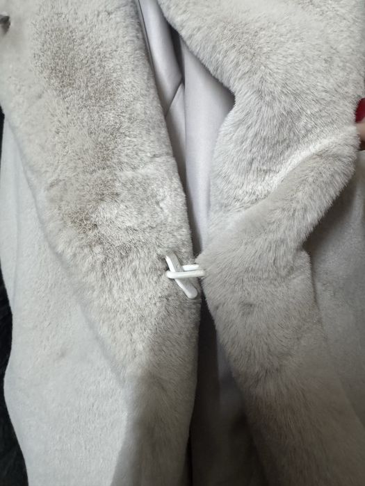 Шуба с капюшоном