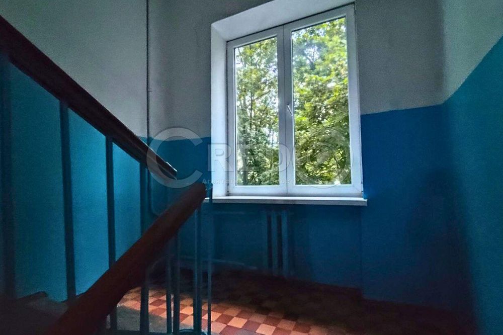 Продаж великої 3кімнатної квартири з "автономкою". Покровський район.