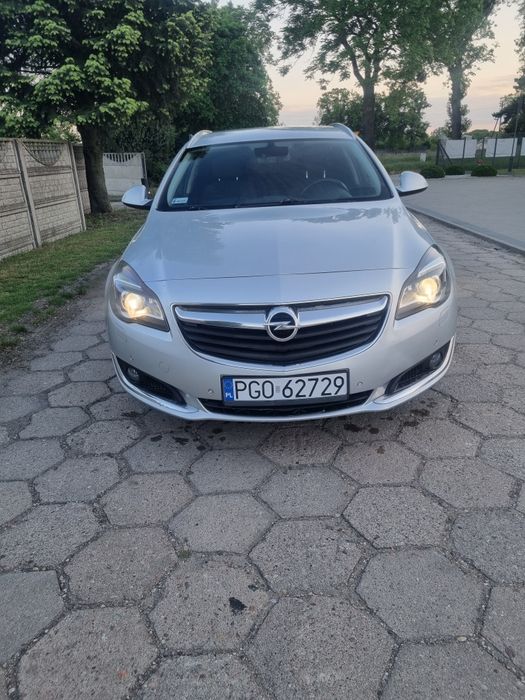 OPEL INSIGNIA sports Tourer 2017