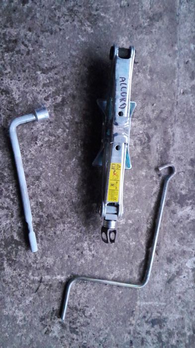 Honda Accord 8 VIII 08-15 Podnośnik Lewarek Klucz do kol Civic 8 Ufo