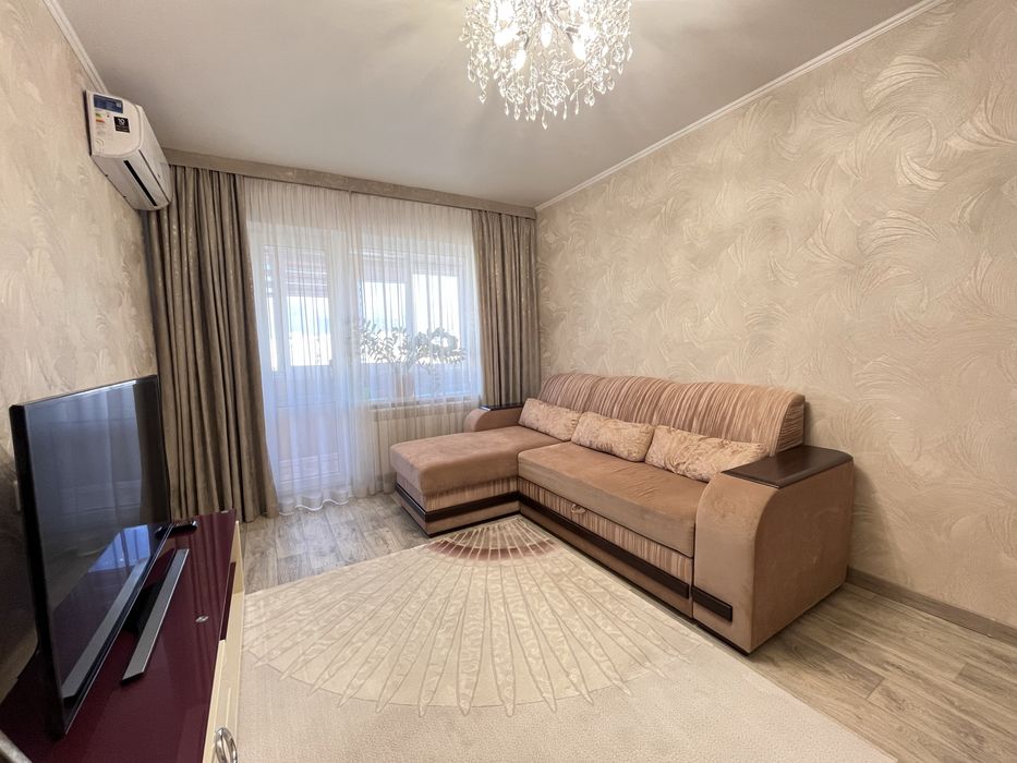 Пропонується сучасна  2- х кімнатна квартира на 3 Южний Ромакс