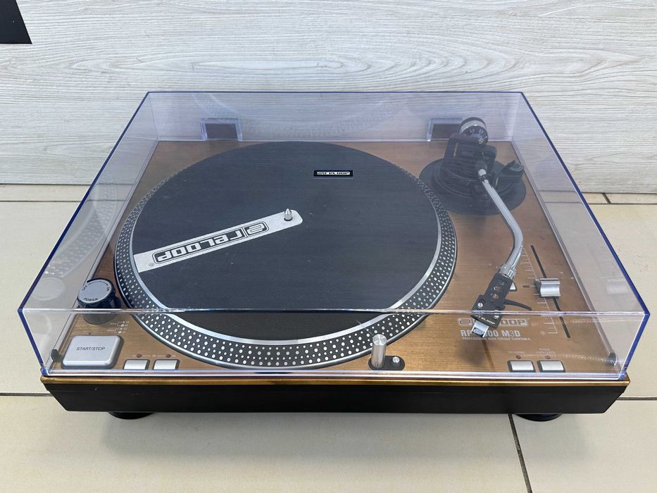 Gramofon Reloop RP-4000 M3D