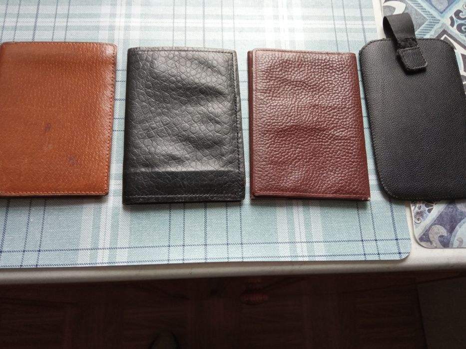 Męskie portfele komplet