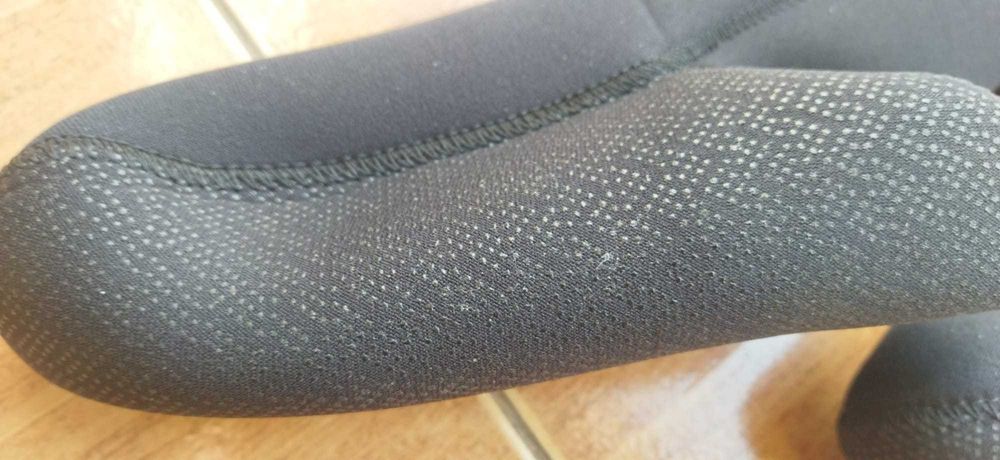 Deeply, pés de pato, bodyboard, snowboard, leash, surf, barbatanas