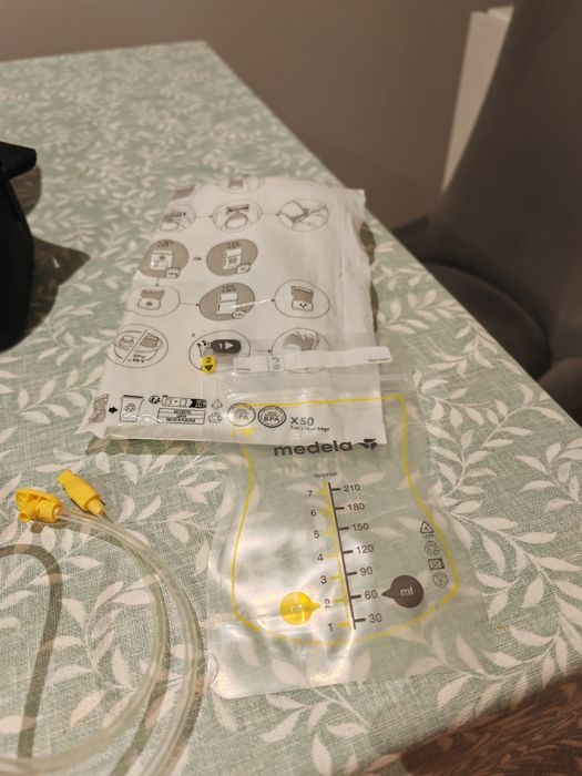 Medela hands-free
