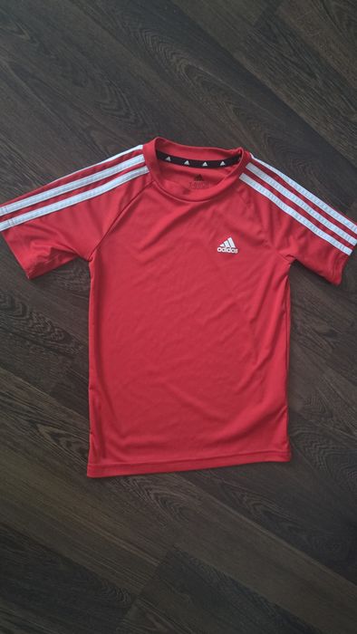 Czerwona koszulka T-Shirt ADIDAS rozm. 128, 7-8 lat