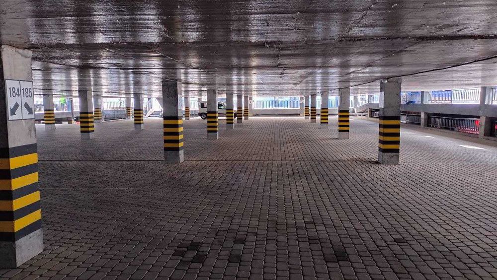 Паркомісця, центр, дешево, Івано-Франківськ