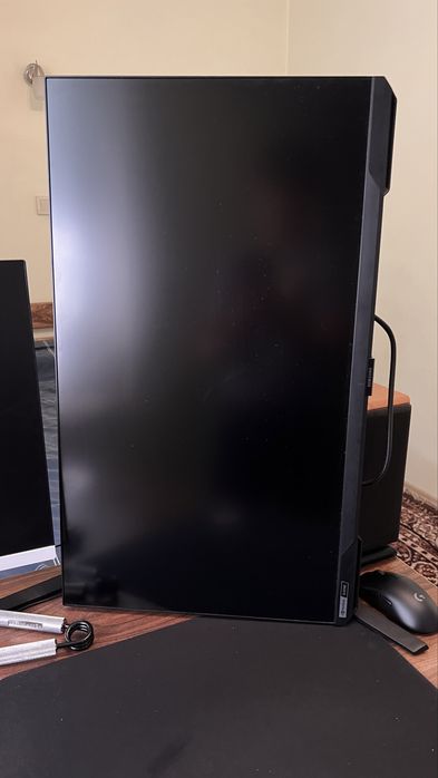 Монітор samsung s28bg702ei
