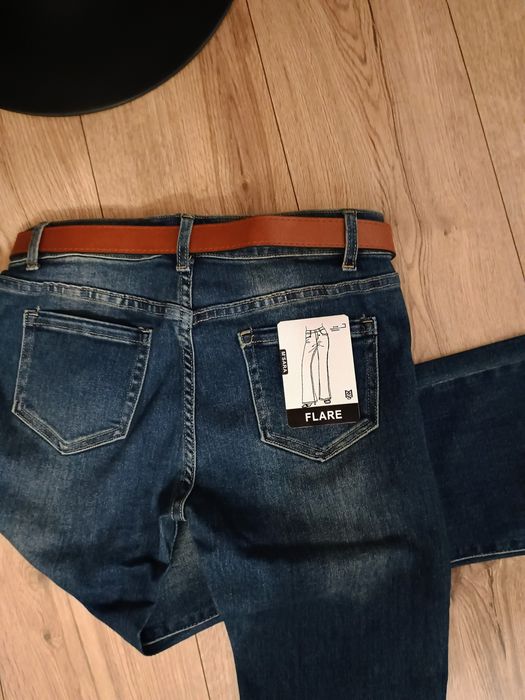 r.M/38 M.SARA damskie dżinsy Flare-dzwony
