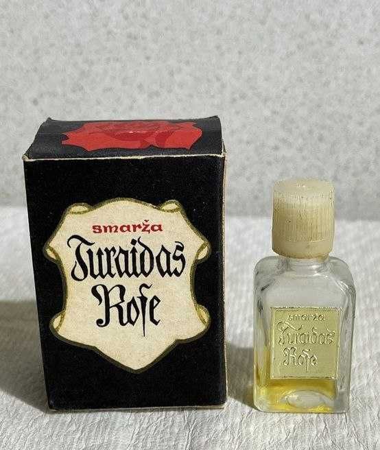 Духи женские Дзинтарс из СССР