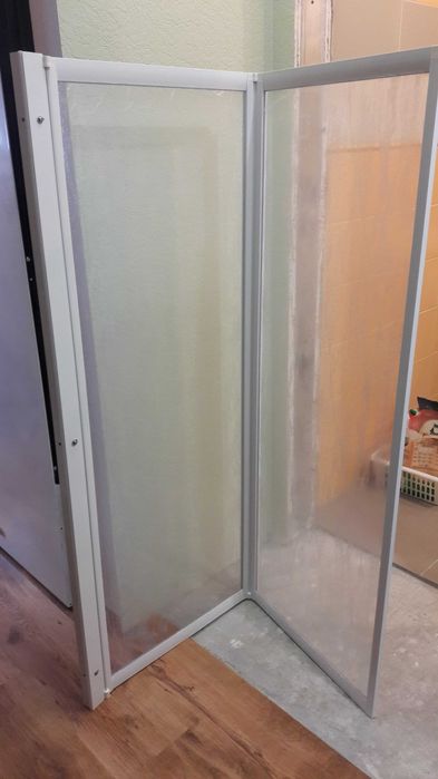 Шторка для ванны Ravak VS2 105 Біл. RAIN