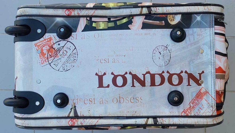 Mala/Trolley de Viagem com Rodas e com 3 Divisões