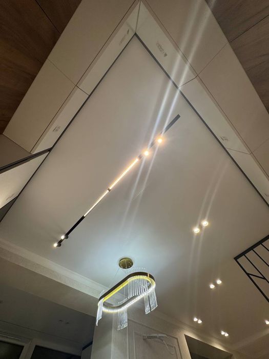 Глянцеві натяжні стелі під ключ | ВЛАСНЕ ВИРОБНИЦТВО | Гарантія 1 рік