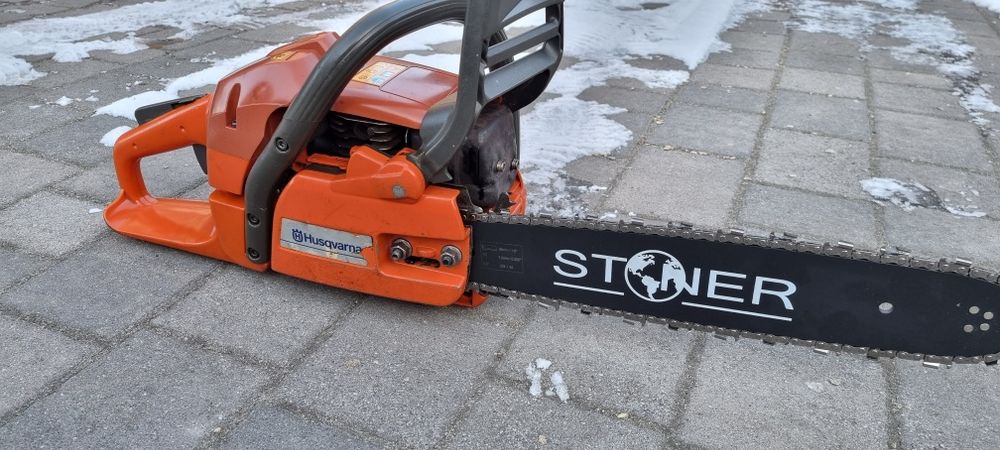 Sprzedam piłę husqvarna 340 w fajnym stanie Moc  2.7KM