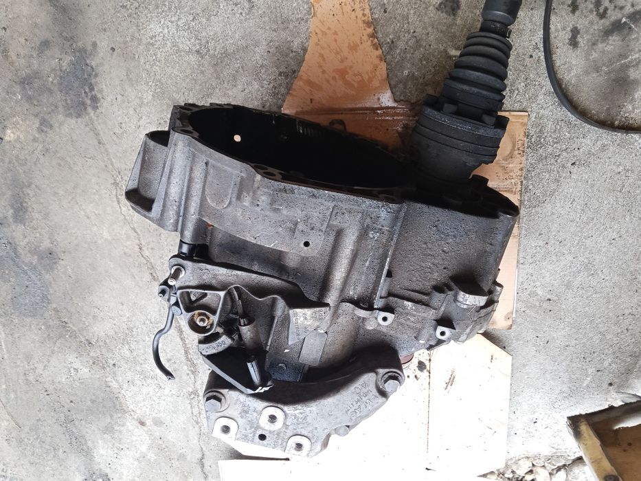 Skrzynia biegów 2.0 TDI kdn 23107 VW 6 biegów