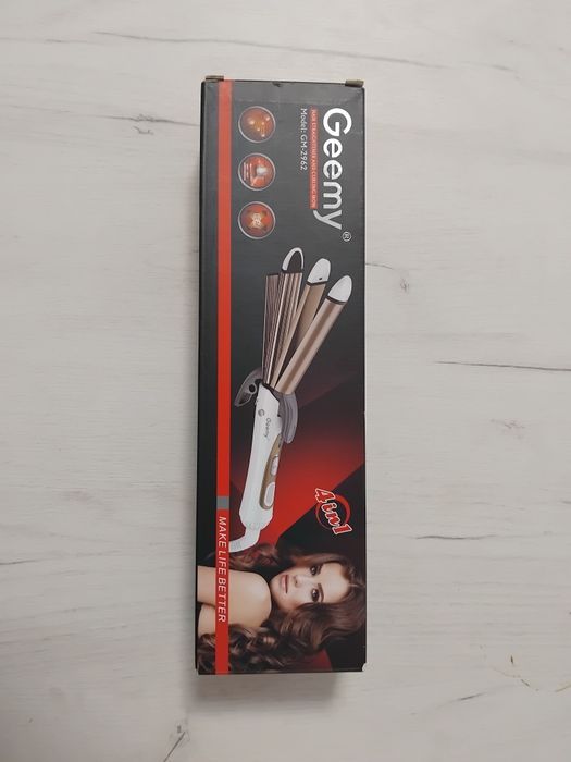 багатофункціональний стайлер для волосся Geemy GM-2962.