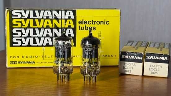 Підібрана пара Sylvania 12AX7A / ECC83 (NOS, USA, ~1970-ті роки)