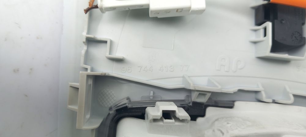 Plafonier frente PEUGEOT 208