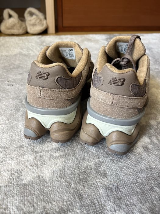 New Balance 9060 Castanhos