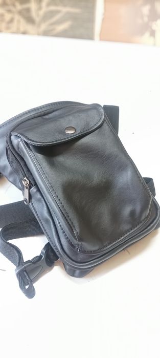 Шкіряна поясна сумка на стегно, мотосумка.