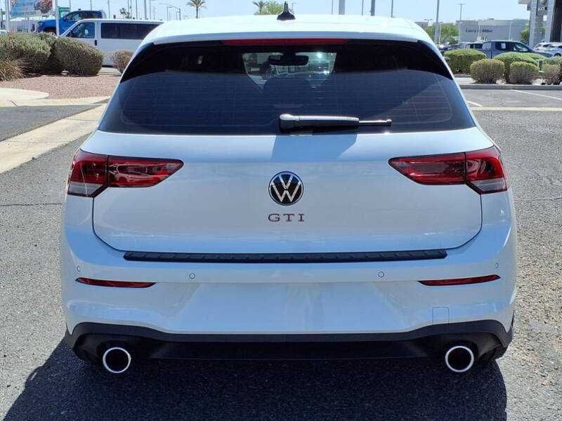 2025 Volkswagen Golf GTI Autobahn