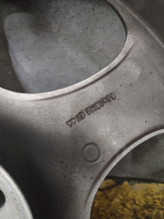 Диски mercedes 5X112 R18