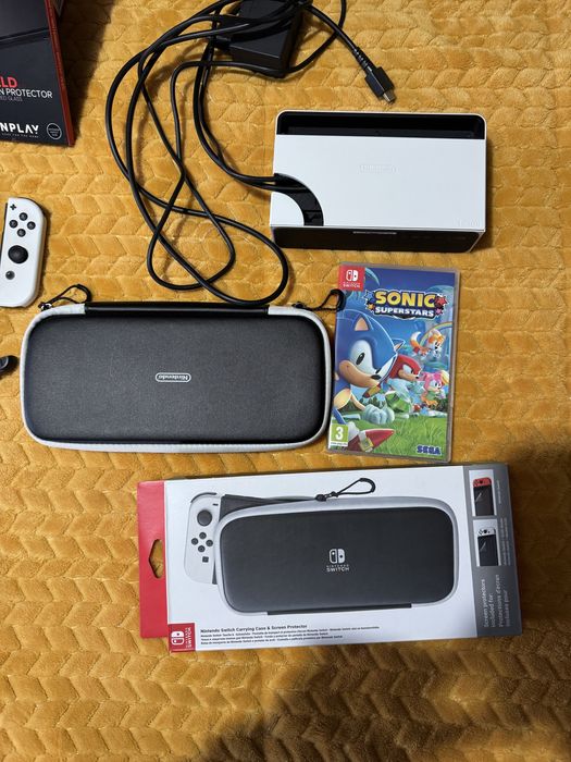 Nitendo switch oled +extras