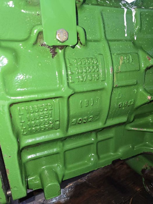 Atak tylnego mostu, 9/51 dyferencjał John deere 6230