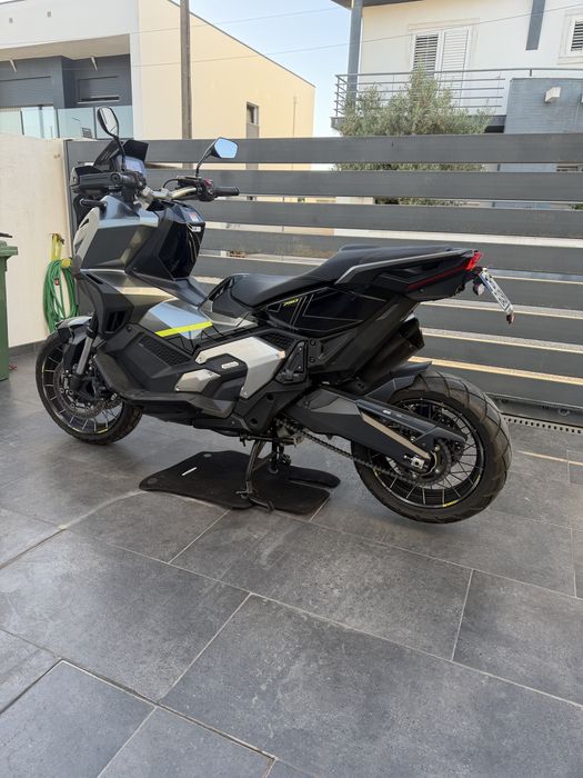 Honda X Adv 750 - 2024