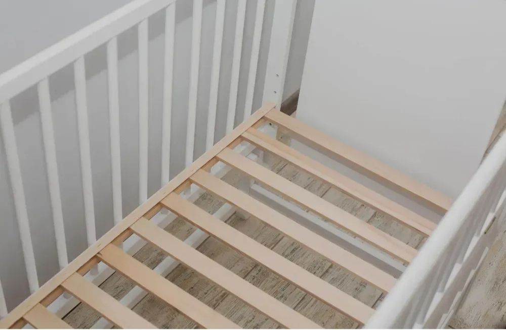 Дитяча кроватка "Ведмедик" з маятником+матрац+ комплект