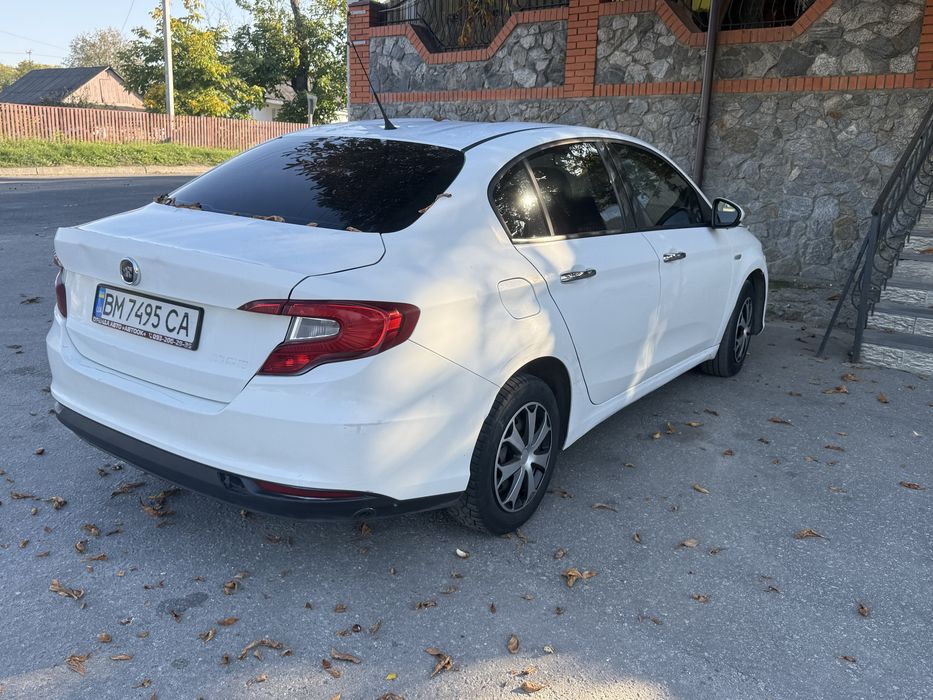 Fiat Tipo 2016 рік