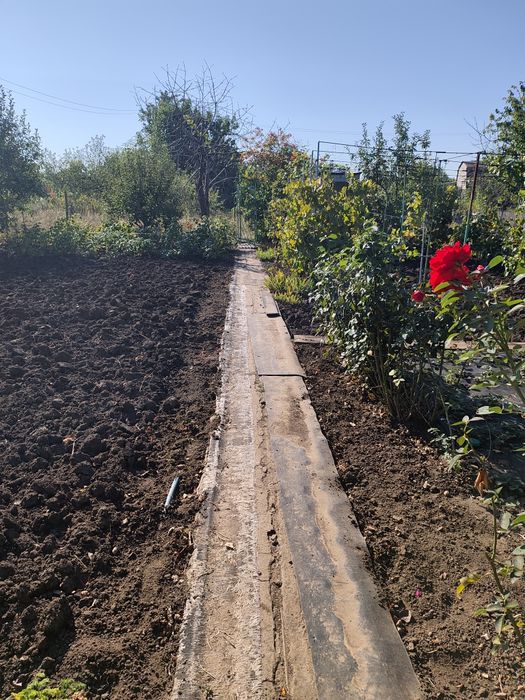 Продам двоповерхову дачу в Мар'янівці