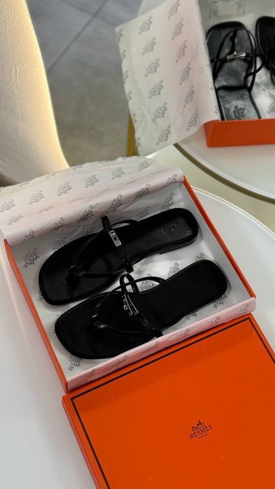 В'єтнамки жіночі в наявності,шлепки в стилі hermes,тапки