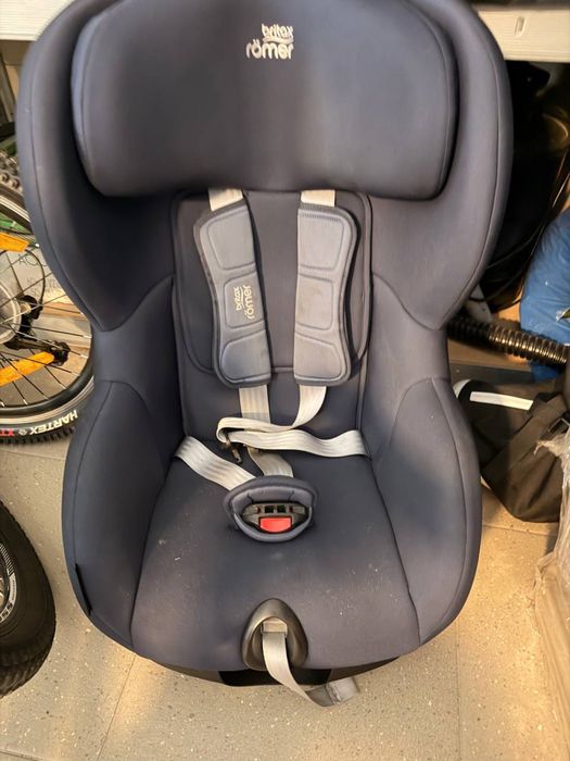 fotelik samochodowy dla dziecka Britax Römer