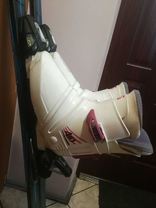 Zestaw narciarski narty kijki buty narciarskie salomon