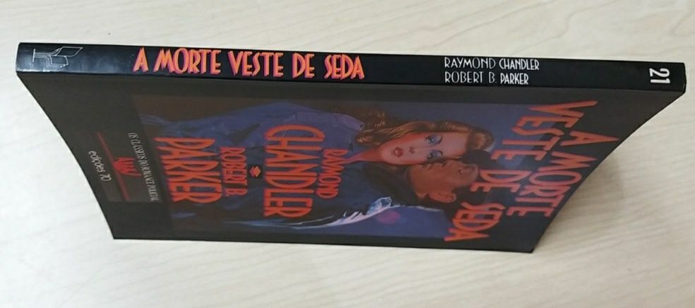 A Morte Veste de Seda.