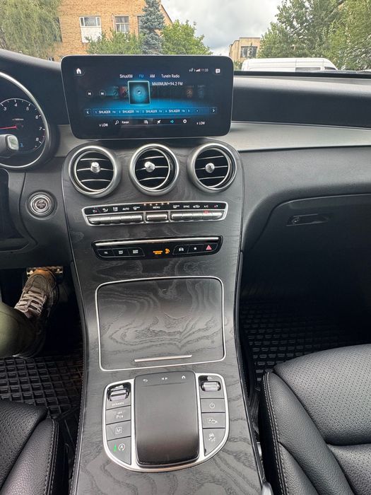 Mercedes Benz  4 matic Glc 300 COUPE 2020 рест full