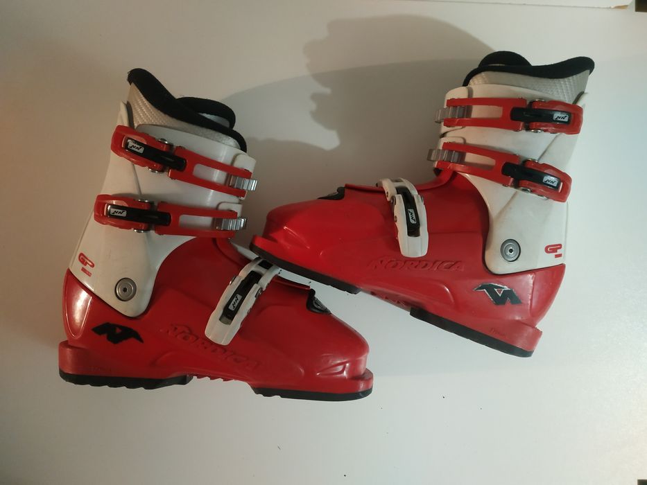 Buty narciarskie Nordica wkladka 23,5 cm skorupa 27 roz 36 - 37 U 5,5