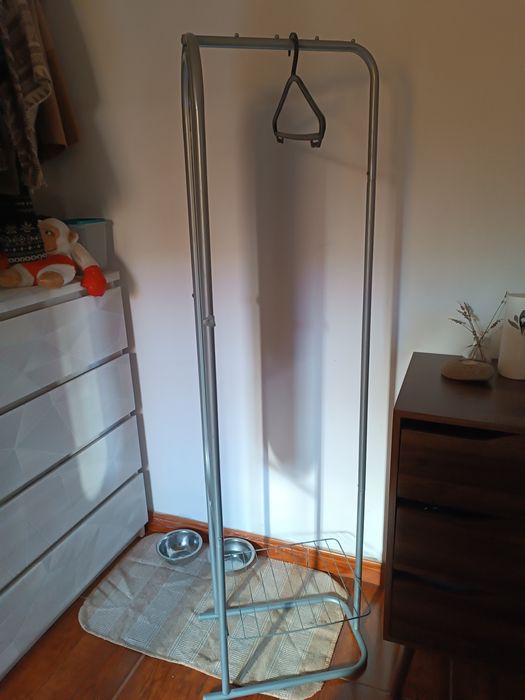 Móvel Cabide com espelho